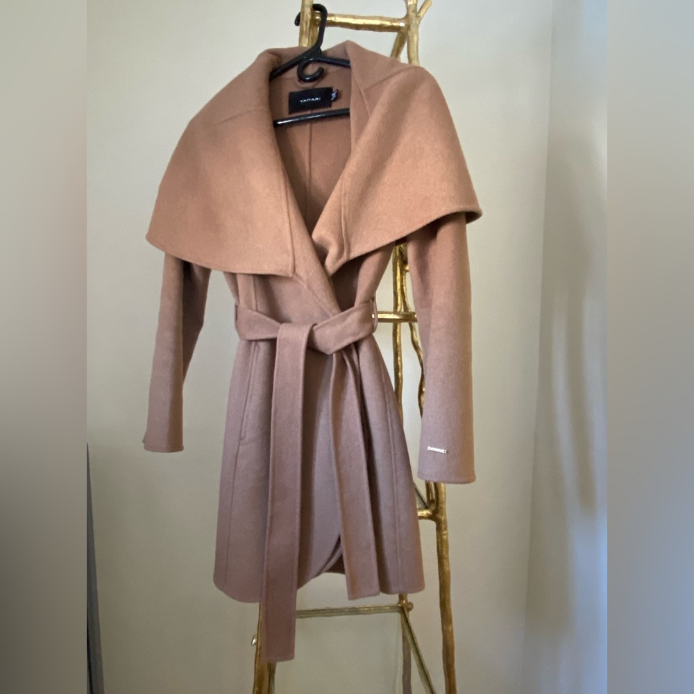 Tahari Marilyn Wool Blend Jacket, Size XS